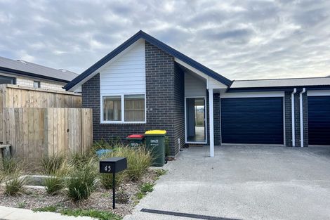 Photo of property in 45 Waruhia Crescent, Rototuna North, 3281