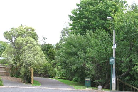 Photo of property in 66 Holland Road, Hillcrest, Auckland, 0627