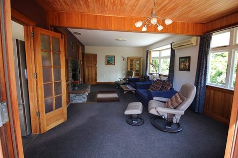 Photo of property in 15 Weenink Road, Karoro, Greymouth, 7805