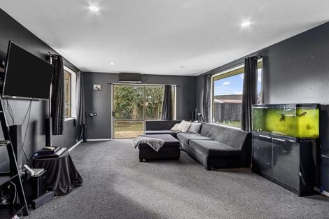 Photo of property in 36 Claymore Street, Woolston, Christchurch, 8062