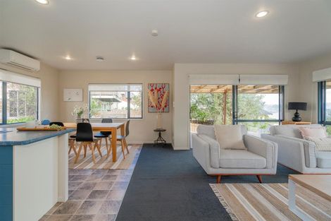 Photo of property in 4 Christa Court, Whitianga, 3510