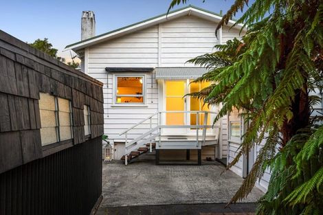 Photo of property in 25 Mewburn Avenue, Mount Eden, Auckland, 1024