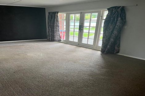 Photo of property in 3/1068 Fergusson Drive, Clouston Park, Upper Hutt, 5018