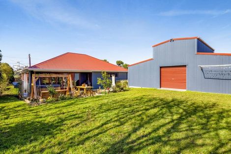 Photo of property in 153 Kakaramea Road, Kakaramea, Patea, 4598
