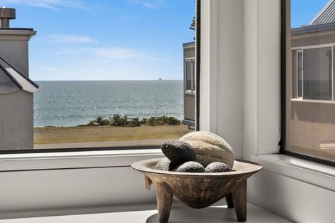 Photo of property in 3/46 The Esplanade, Westshore, Napier, 4110