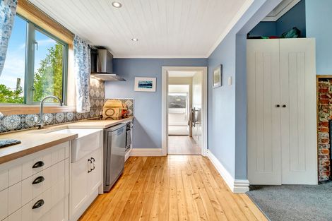 Photo of property in 42 Marion Street, Macandrew Bay, Dunedin, 9014