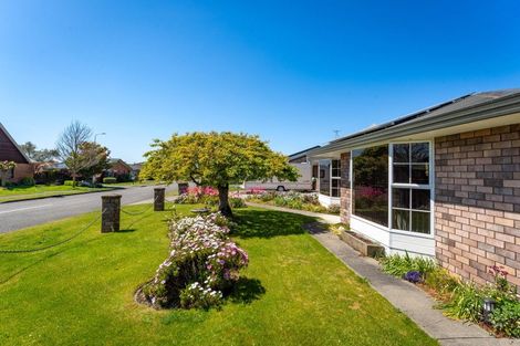Photo of property in 27 Karina Crescent, Redwoodtown, Blenheim, 7201