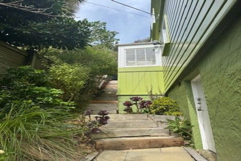 Photo of property in 40 Jackson Street, Island Bay, Wellington, 6023