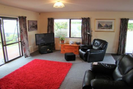 Photo of property in 49 Kath Henry Lane, Drury, 2113