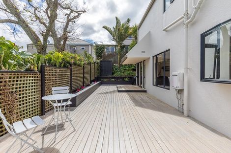 Photo of property in 8/24 West End Road, Herne Bay, Auckland, 1022