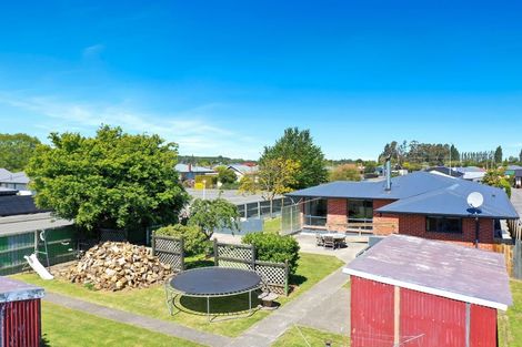 Photo of property in 64 Mcmurdo Street, Tinwald, Ashburton, 7700