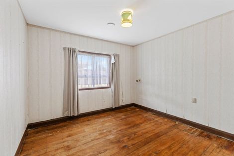 Photo of property in 16 Tauraroa Road, Maungakaramea, Whangarei, 0178