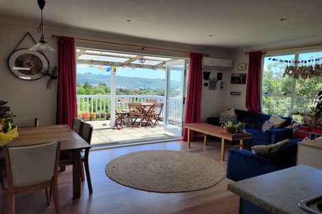 Photo of property in 34 Sievers Grove, Cannons Creek, Porirua, 5024
