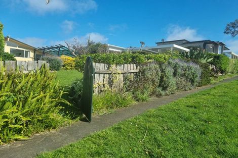 Photo of property in 111 Churchill Road, Murrays Bay, Auckland, 0630