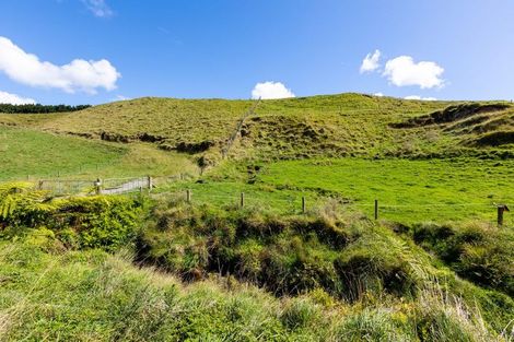 Photo of property in 592 Mangorei Road, Mangorei, New Plymouth, 4371