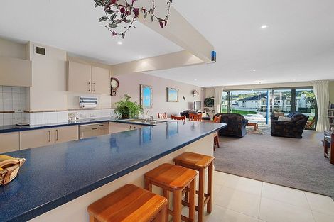 Photo of property in 44 Harbour Village Drive, Gulf Harbour, Whangaparaoa, 0930