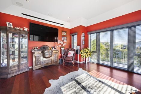 Photo of property in 93 Tiri Road, Tindalls Beach, Whangaparaoa, 0930