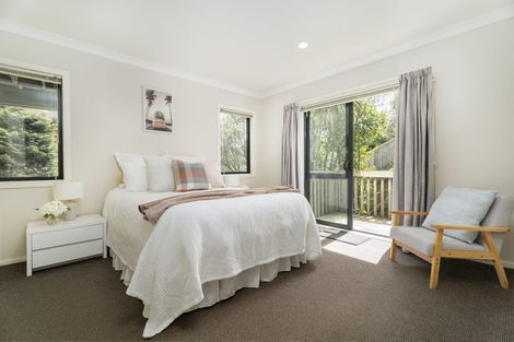 Photo of property in 28c Ronald Woolf Place, Churton Park, Wellington, 6037