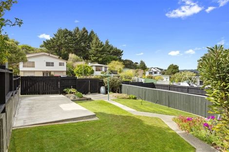 Photo of property in 8 Lauderdale Road, Papakowhai, Porirua, 5024