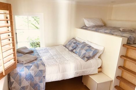 Photo of property in 8 Rutland Street, Picton, 7220