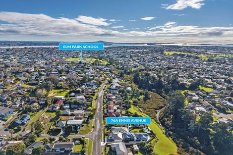 Photo of property in 76a Ennis Avenue, Pakuranga Heights, Auckland, 2010