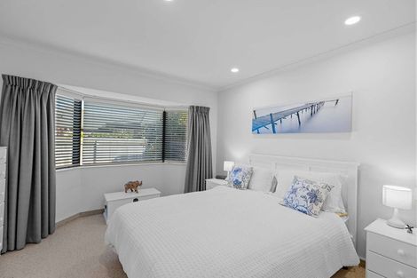 Photo of property in 11 Terry Lane, Paraparaumu Beach, Paraparaumu, 5032