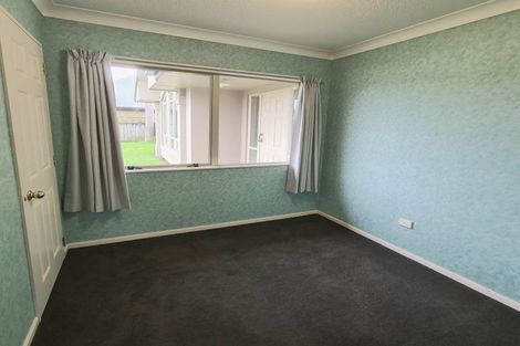 Photo of property in 3 Chesterfield Place, Rototuna, Hamilton, 3210