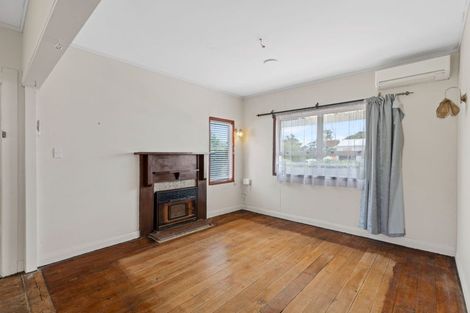 Photo of property in 16 Tauraroa Road, Maungakaramea, Whangarei, 0178