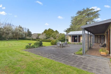 Photo of property in 36 Awaroa Stream Drive, Waiuku, 2123