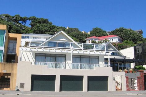 Photo of property in 338a Oriental Parade, Oriental Bay, Wellington, 6011