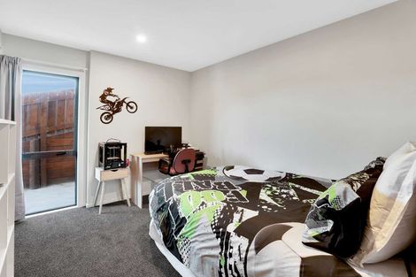 Photo of property in 71 Stratford Drive, Mount Pisa, Cromwell, 9383