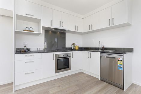 Photo of property in 114 Joseph Street, Flat Bush, Auckland, 2019