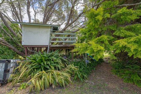 Photo of property in 11 Parkland Place, Whitianga, 3510