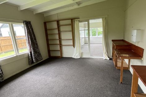 Photo of property in 9 Graham Place, West End, Palmerston North, 4410