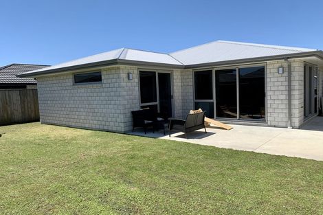 Photo of property in 33 Te Wharo Drive, Papamoa, 3118