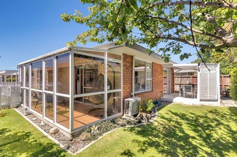 Photo of property in 13b Thornhill Place, Sockburn, Christchurch, 8042