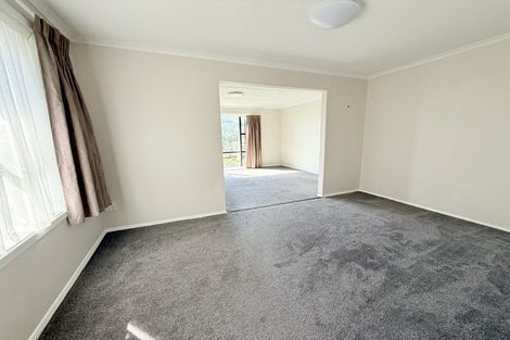 Photo of property in 365 Main Road, Tawa, Wellington, 5028