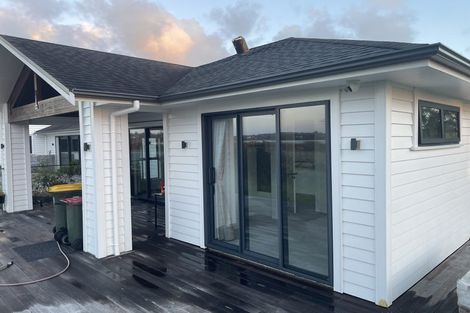 Photo of property in 14-18 Ockleston Landing, Hobsonville, Auckland, 0618