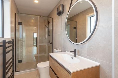 Photo of property in 50 Wainui Road, Silverdale, 0932