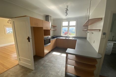 Photo of property in 34 Grandview Crescent, Opoho, Dunedin, 9010