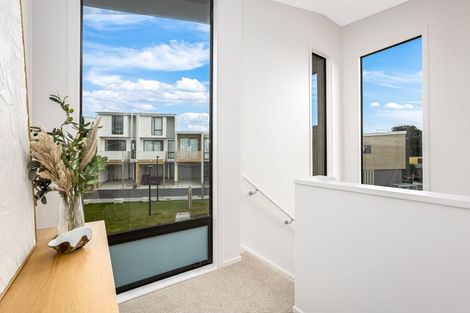 Photo of property in 3 Houhere Street, Paraparaumu, 5032