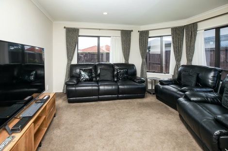 Photo of property in 59 Farringdon Avenue, Rototuna North, Hamilton, 3210