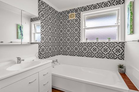 Photo of property in 25a Monrad Street, Highbury, Palmerston North, 4412