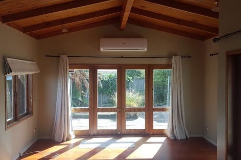 Photo of property in 15 Stewart Place, Melville, Hamilton, 3206