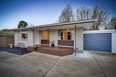 Photo of property in 1/40a Prestons Road, Redwood, Christchurch, 8051
