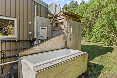 Photo of property in 645a Te Awaiti Road, Te Awaiti, Martinborough, 5782