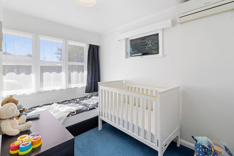 Photo of property in 14 Dover Road, St Andrews, Hamilton, 3200