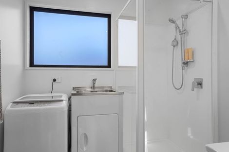 Photo of property in 3/129 Aikmans Road, Merivale, Christchurch, 8014