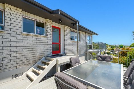 Photo of property in 15a Seymour Place, Bellevue, Tauranga, 3110