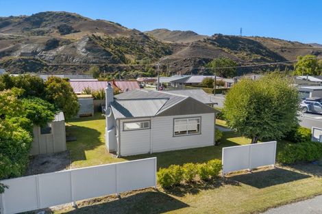 Photo of property in 13 Ray Street, Cromwell, 9310